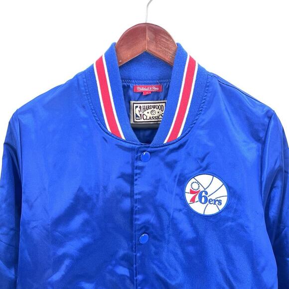Vintage 80s Mitchell & Ness Philadelphia 76ers Blue Satin Jacket Size Small - Picture 2 of 5